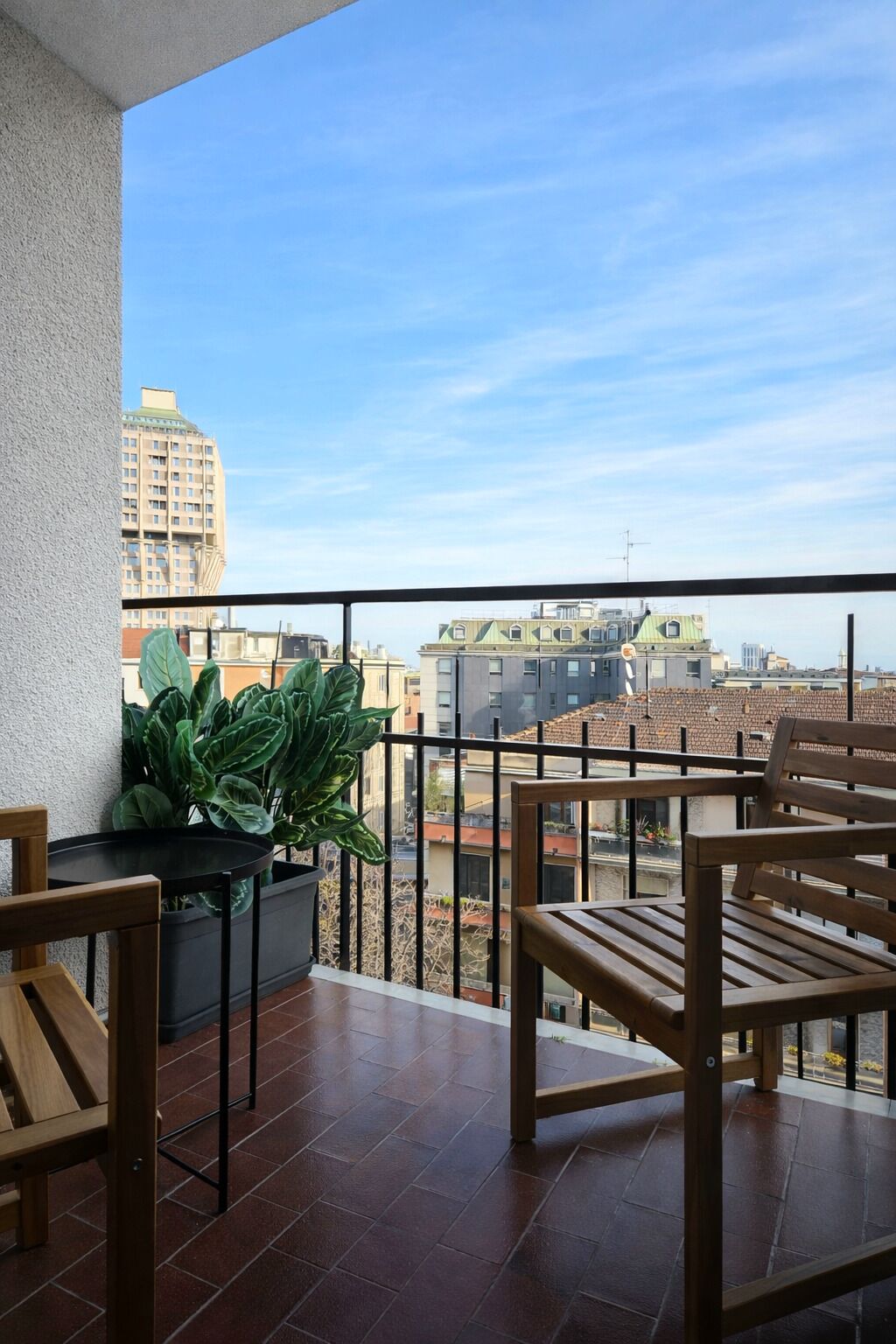 Camera doppia, balcone, vista città | Terrazza/patio