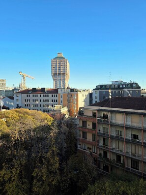 City view from property - Corso Italia Rooms (Milan)