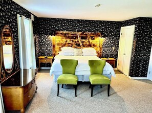 1 slaapkamer, een strijkplank/strijkijzer, gratis wifi