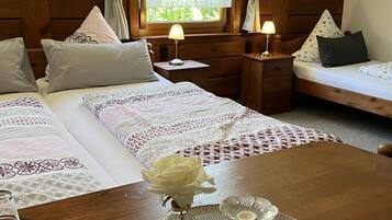 1 Schlafzimmer, Reisekinderbett, WLAN, Bettwäsche