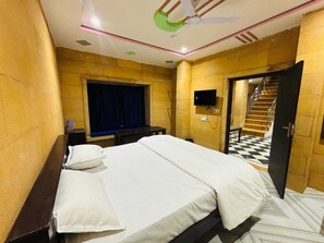 Classic-Doppelzimmer | Schreibtisch, laptopgeeigneter Arbeitsplatz, kostenloses WLAN