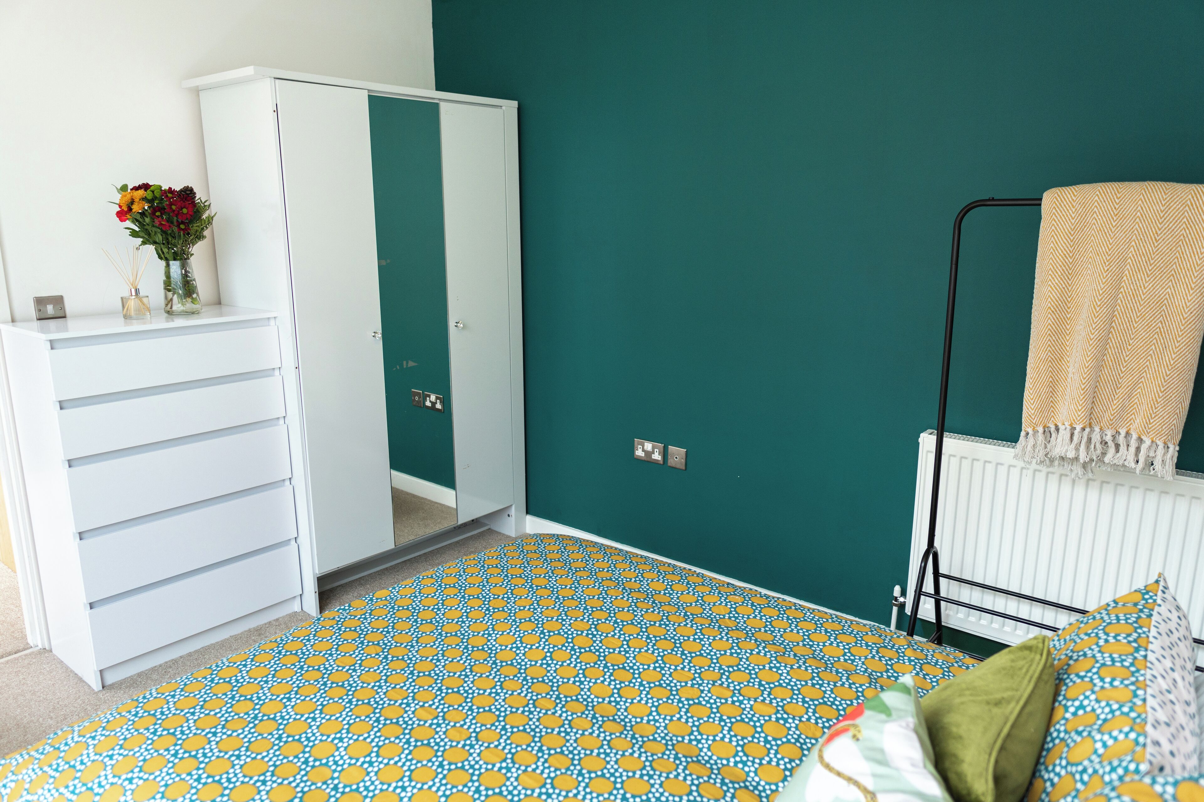 Classic House, Patio | 2 bedrooms, free WiFi