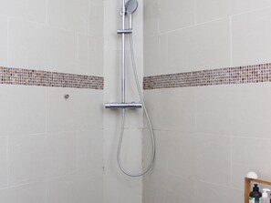Hair dryer, towels