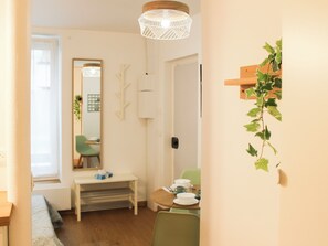 Interior - Charming  studio in the heart of Paris 14 (Paris)