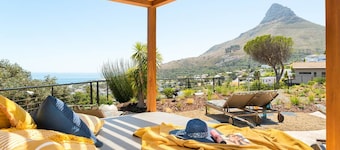 Villa Cramond - Six Bedroom Villa, Sleeps 12