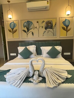 Laptop workspace, soundproofing, iron/ironing board, free WiFi - Hotel lotos inn (Udaipur)
