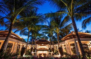 Property grounds - Pool View Villa - One Bedroom Resort, Sleeps 3 (Cam Hải Đông)