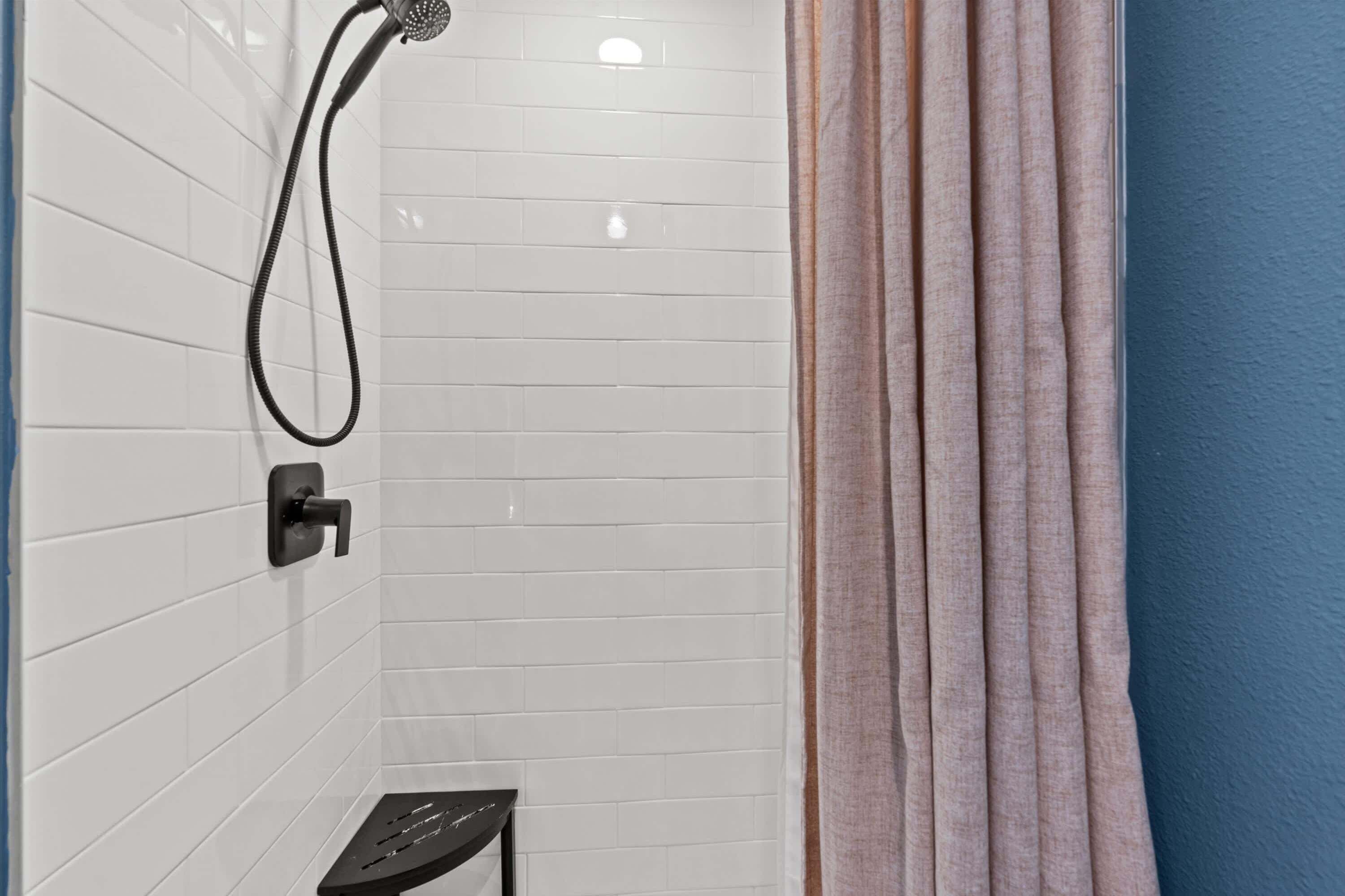 Shower, towels
