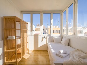 2 soverom og sengetøy