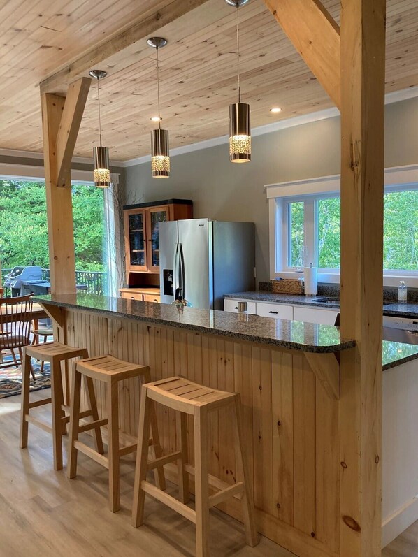 Luxury House, 3 Bedrooms, Kitchen, River View | Private kitchen - Salt Side (Ellsworth)