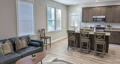 Private home w/ Modern-Cozy Vibes and Rural Charm