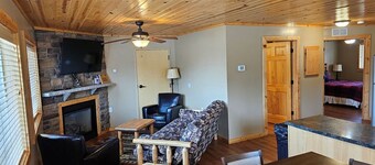 Cabin 10   2 bedroom in Isle with WiFi and stunning lake views on ground floor