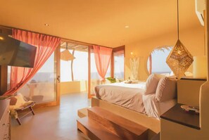 5 bedrooms, in-room safe, desk, iron/ironing board