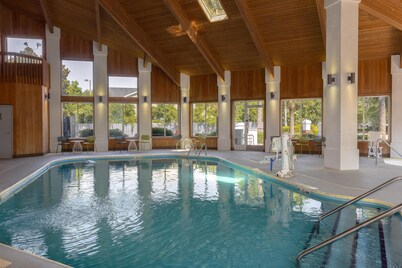 Spark by Hilton Wilmington Carolina Beach Rd