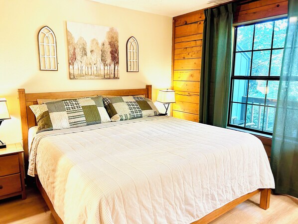 2 bedrooms, travel crib, WiFi, bed sheets