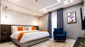 Luxury Room, Balcony, City View | Desk, laptop workspace, free WiFi - Bon Hotel Boutique Garki 2 (Abuja)