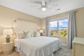 3 多间卧室、熨斗/熨衣板、免费 WiFi、床单