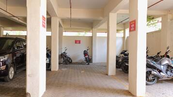 Free self parking