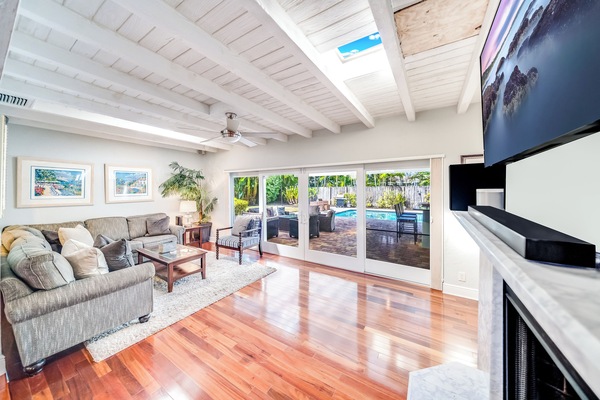 Téléviseur connecté, bureau