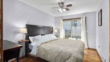 2 habitaciones, tabla de planchar con plancha, wifi y ropa de cama