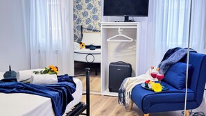 1 bedroom, free WiFi, bed sheets