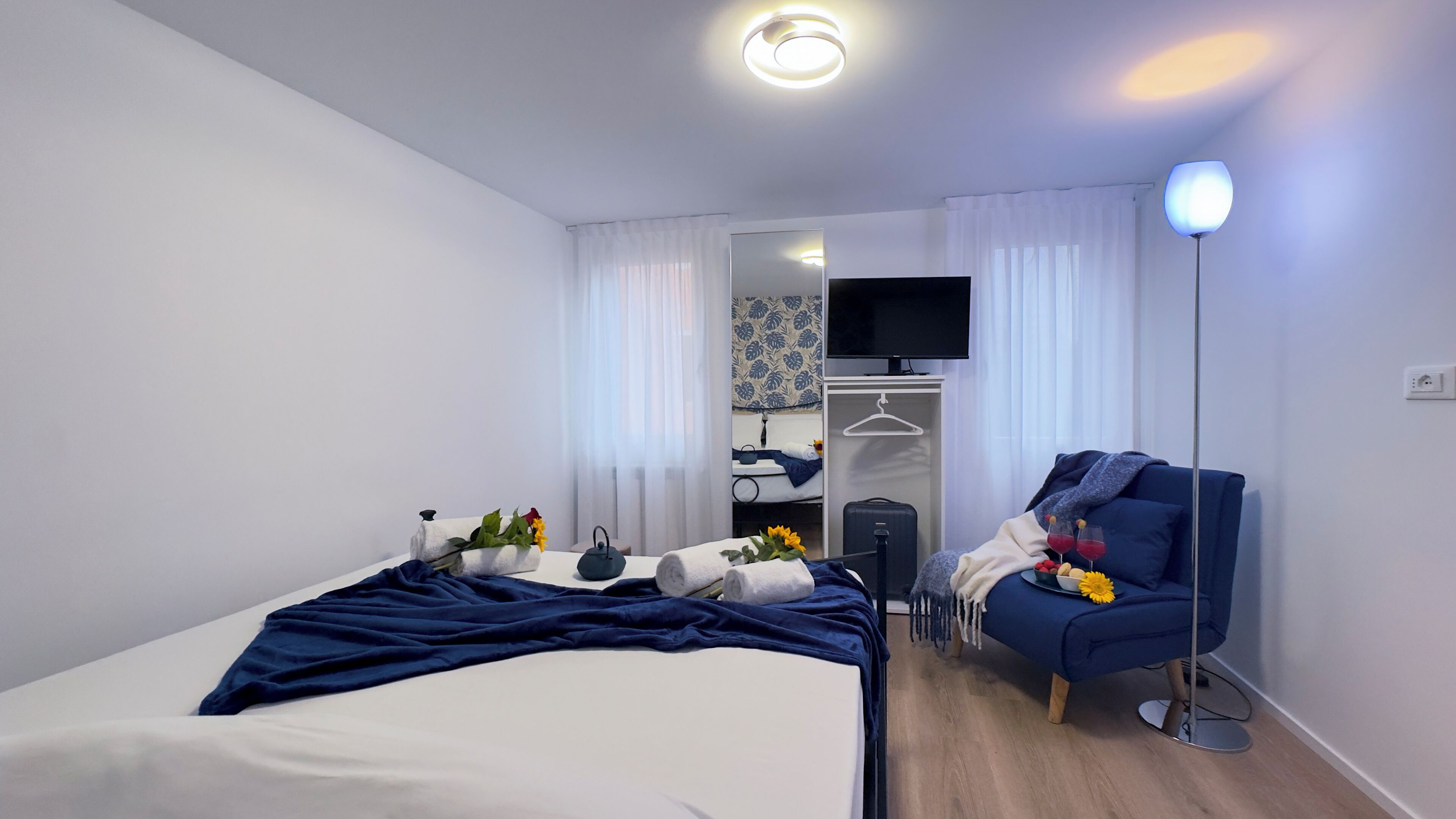 1 bedroom, free WiFi, bed sheets