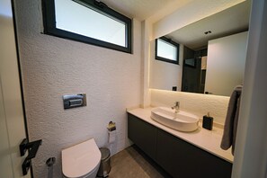 4 bedrooms, iron/ironing board, bed sheets - The Ni Villas Akyarlar (Bodrum)