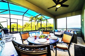 Interior - 5 bdrm5, ensuites, Pool, free Grill, Solterra4695

 (Davenport)