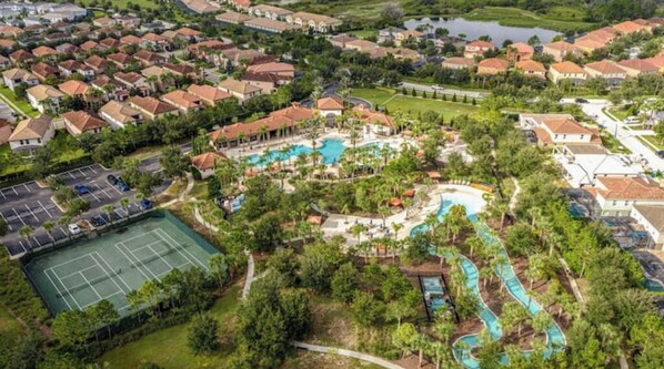 Pool - 7bdrm/13 beds/4000+sf/Theme Rms,GameRm,pool,4047
(Davenport)