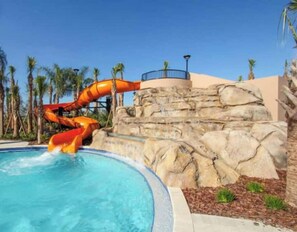 Pool - 7bdrm/13 beds/4000+sf/Theme Rms,GameRm,pool,4047

 (Davenport)