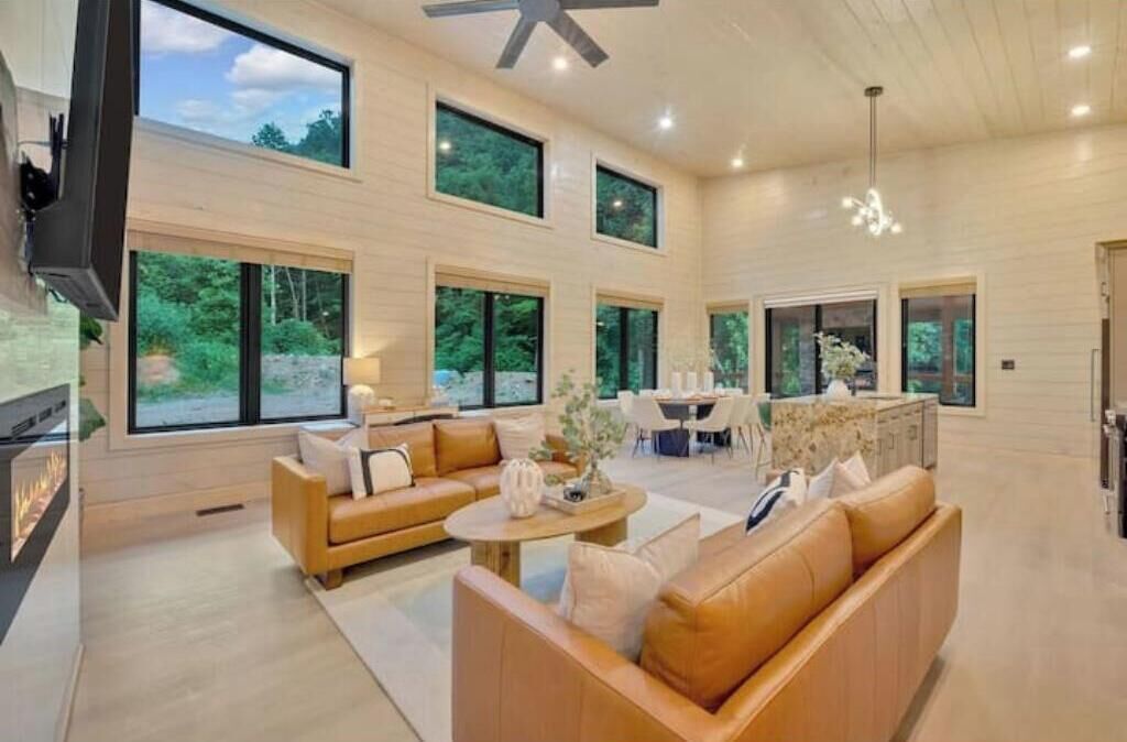 Smart TV, fireplace, video games