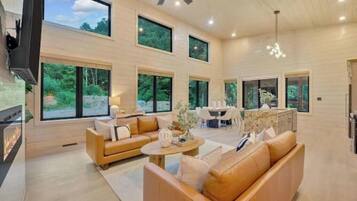 Smart TV, fireplace, video games