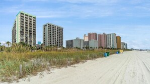 Nær stranden