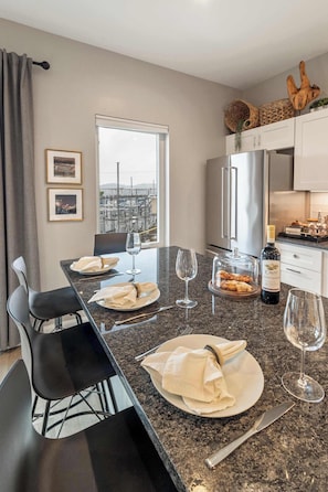 Dining - Modern Condo with Skyline View & Parking (Pittsburgh)