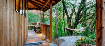 Stunning Sauna Cottage Retreat on Private Vineyard