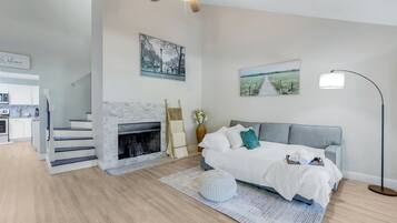 2 soverom, strykejern/-brett, wi-fi og sengetøy