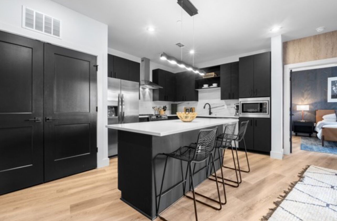 冰箱、微波炉、烤箱、洗碗机