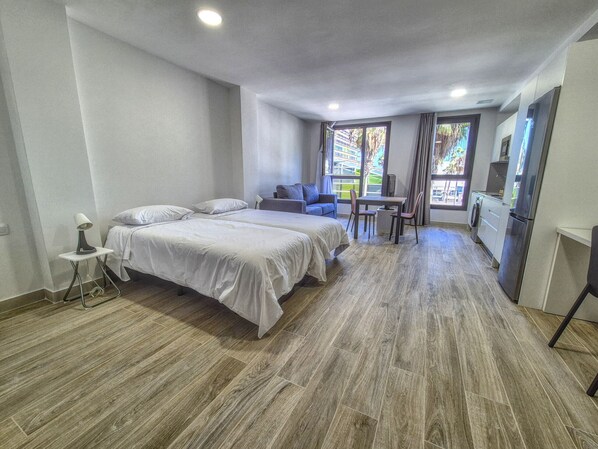 1 bedroom, iron/ironing board, free WiFi