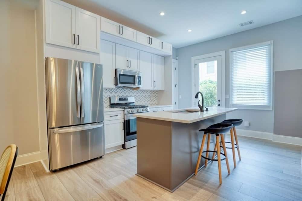 Durant Place by BCA Furnished Apartments - Lake Clara Meer, GA