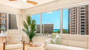 家庭公寓, 2 間臥室, 露台, 海景 (2 Bedrooms) | 客廳