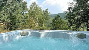 Bañera de hidromasaje exterior