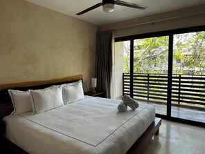 2 bedrooms, in-room safe, free WiFi, bed sheets