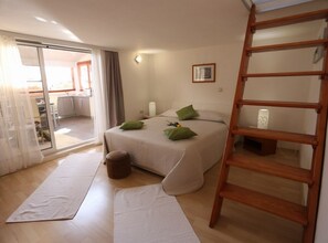 5 Schlafzimmer, Bügeleisen/Bügelbrett, WLAN, Bettwäsche