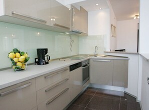 Fridge, microwave, oven, stovetop - Okrug Gornji Luxurious Escape Villa with Pool - Five Bedroom Villa with Pool (Okrug Gornji)