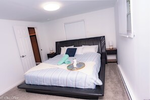 3 Schlafzimmer, Zimmersafe, Schreibtisch, Bügeleisen/Bügelbrett