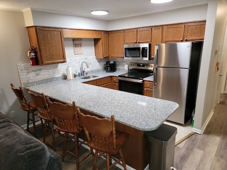 Fridge, microwave, oven, dishwasher. Ski-in/Ski-out 1st Floor 3-Bedroom Condo at Winterplace, WV