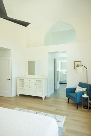 4 soveværelser, strygejern/strygebræt, Wi-Fi, sengetøj