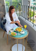 Free daily cooked-to-order breakfast