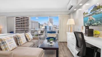 Apartment (1 Bedroom) | Living area
