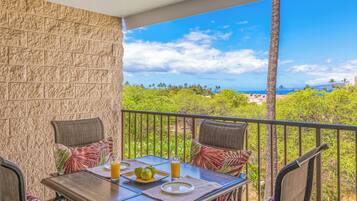 Family Condo, 1 Bedroom, Air conditioning, Garden View (1005) | Terrace/patio